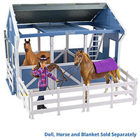 Breyer - Classics - 6 Piece Deluxe Country Stable w/ Horse