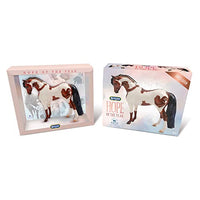Breyer - 2022 Horse of The Year - Hope Special Edition