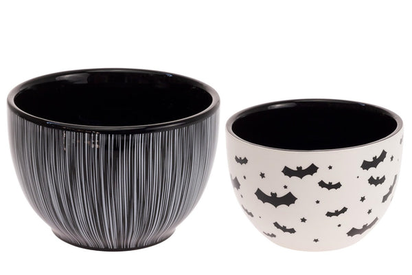 Boston International - 2 Sized Nesting Bowls - Halloween Bats