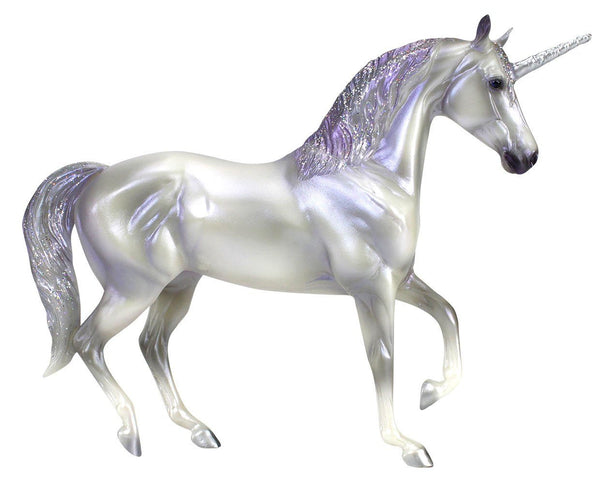 Breyer - Freedom Series - Magical Unicorn - Sarafina