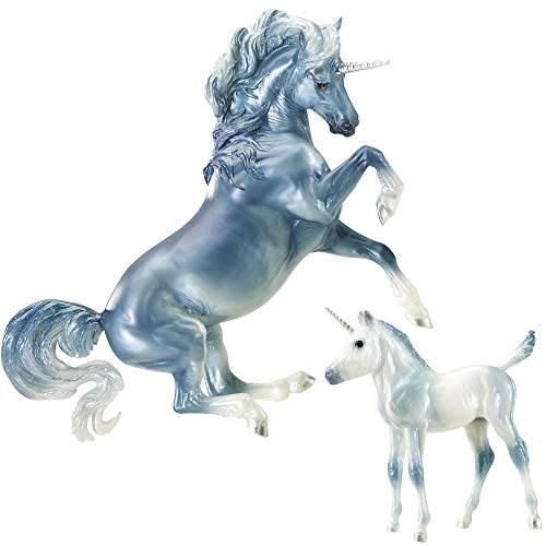 Breyer - Traditional Series - 2 Unicorn Set - Cascade & Caspian